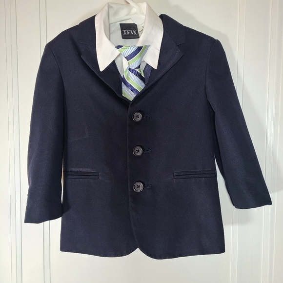 Kids Suitcoat, Vest, shirt and Tie π - Picture 12 of 12